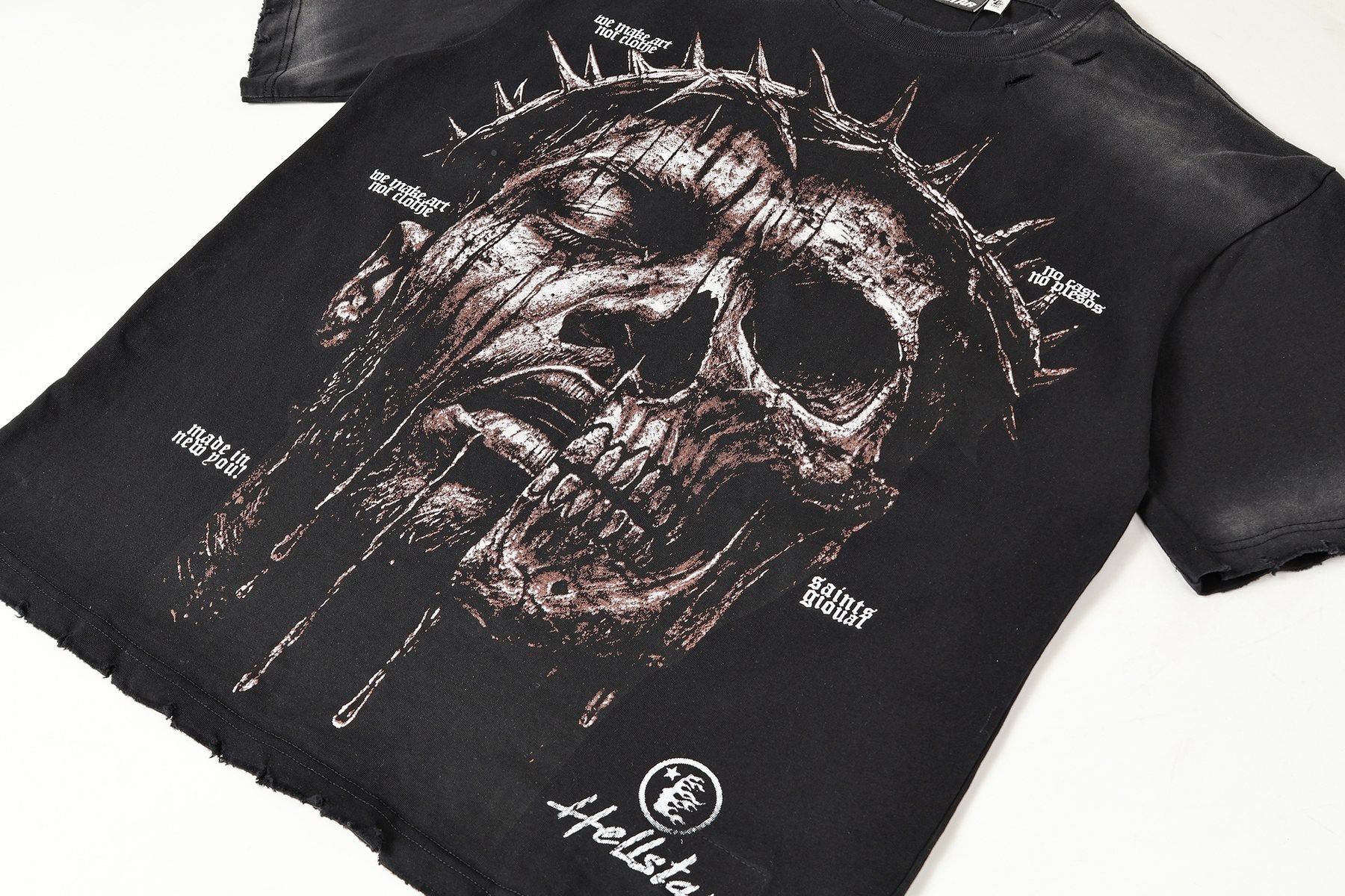 Hellstar Skull Crown Graphic T-Shirt — detail