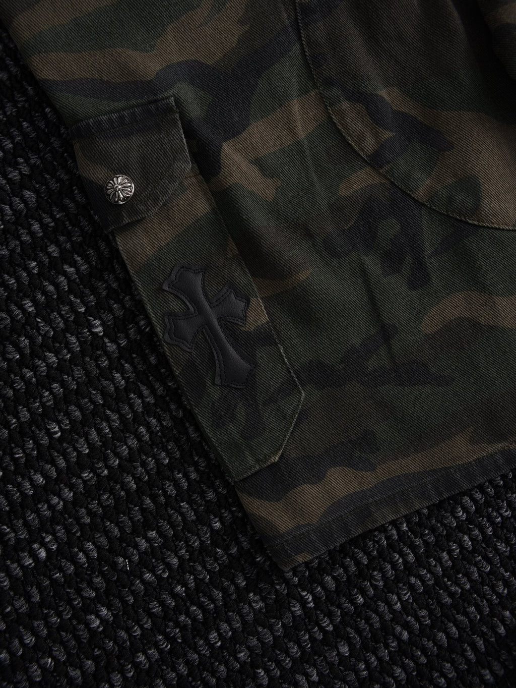Chrome Hearts Green Camo Cargo Shorts — detail
