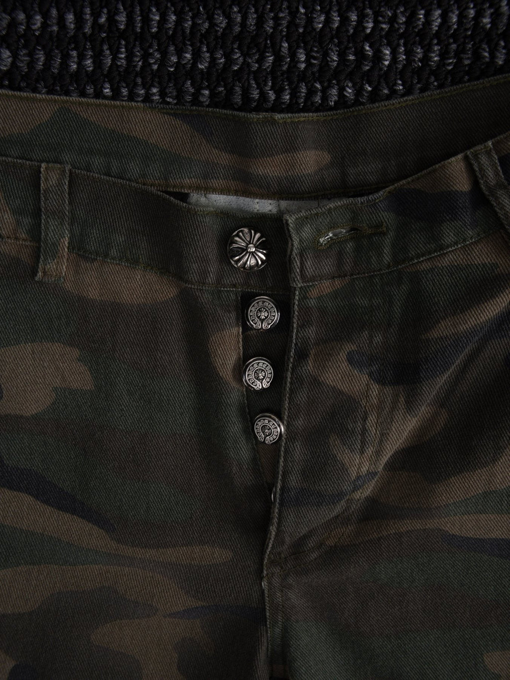 Chrome Hearts Green Camo Cargo Shorts — detail