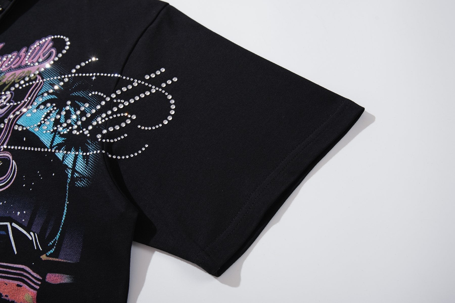 MAJESTIK Retro Diner Zip Polo Shirt — detail