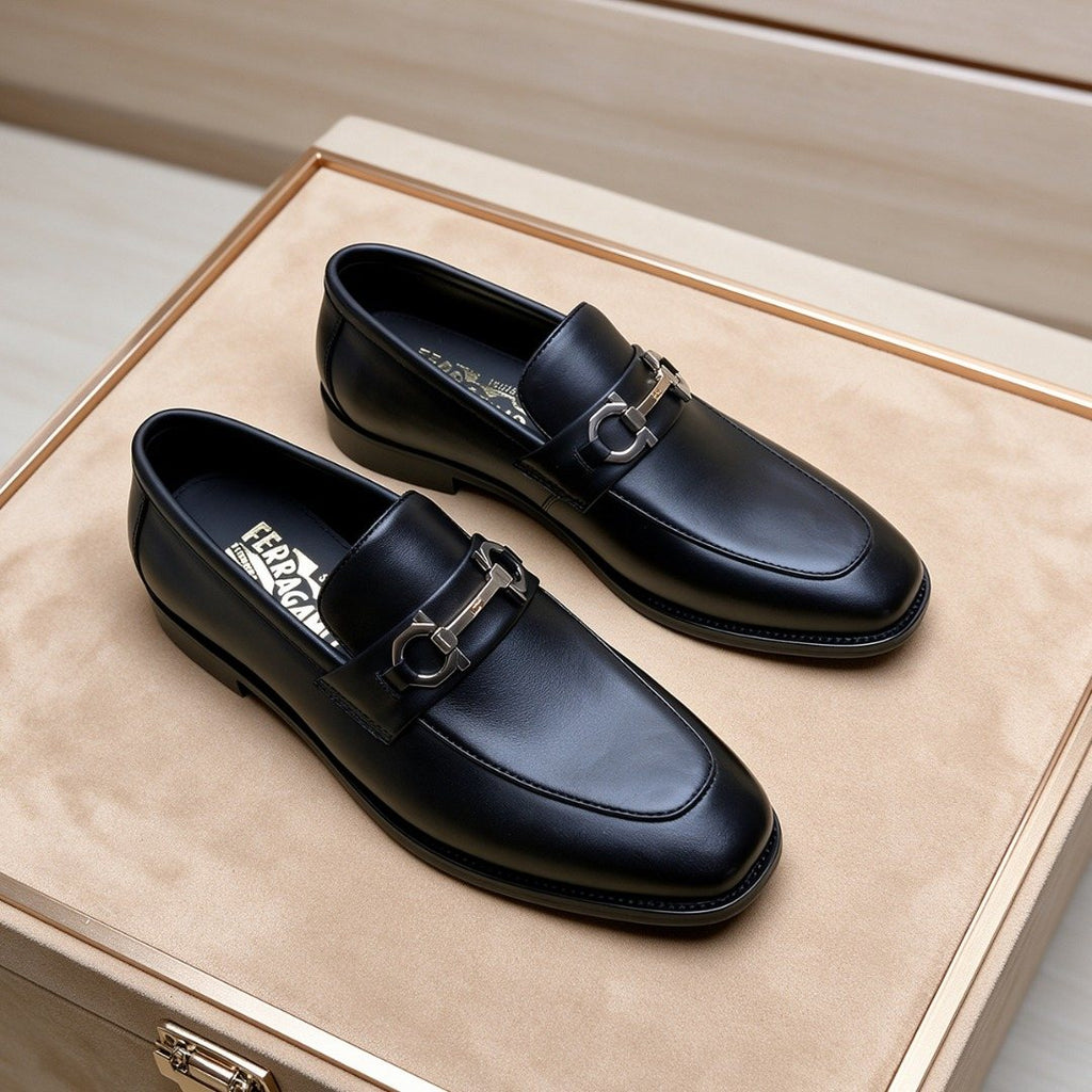 Ferragamo Black Bit Loafers — front