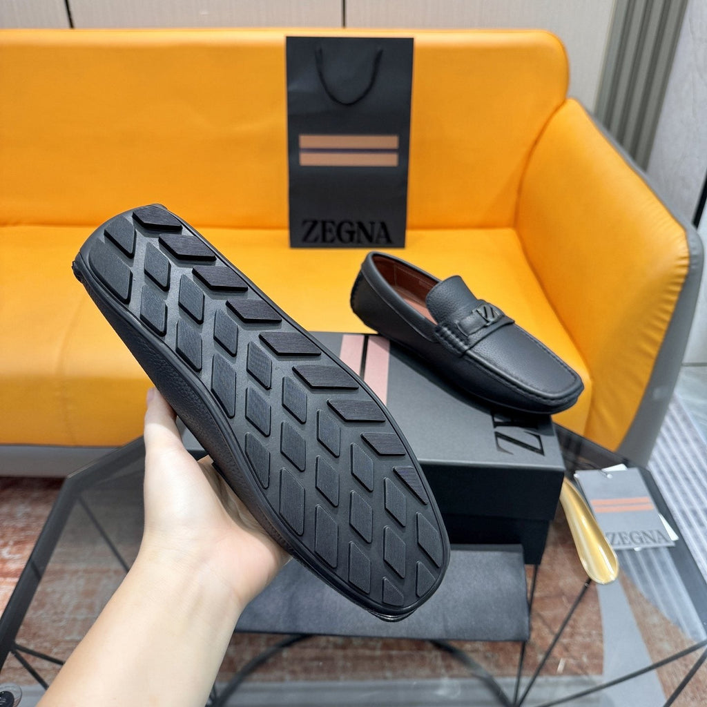 Zegna Black Driving Loafers with Metal Accent — detail
