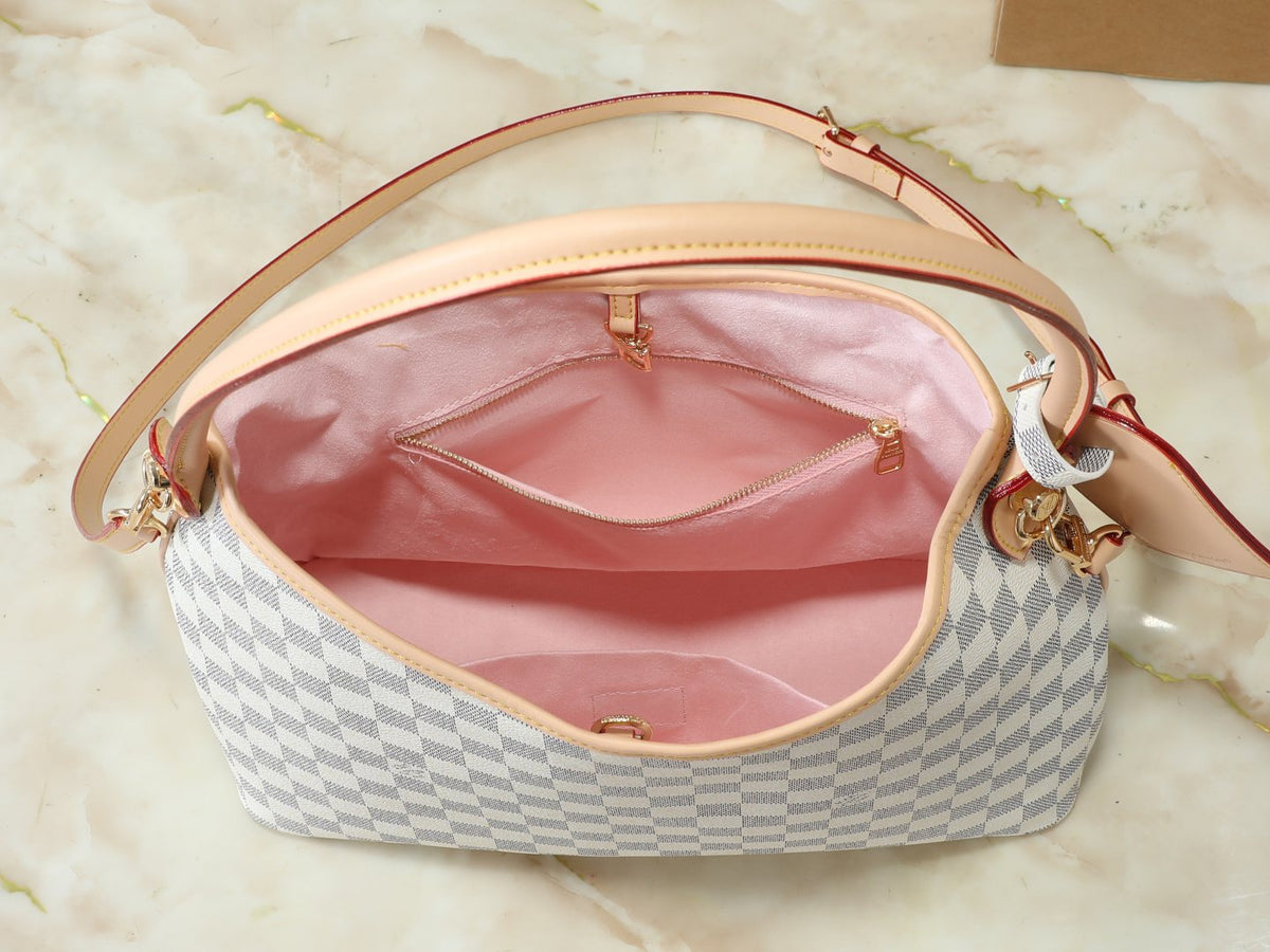 Louis Vuitton Graceful Shoulder Bag — detail
