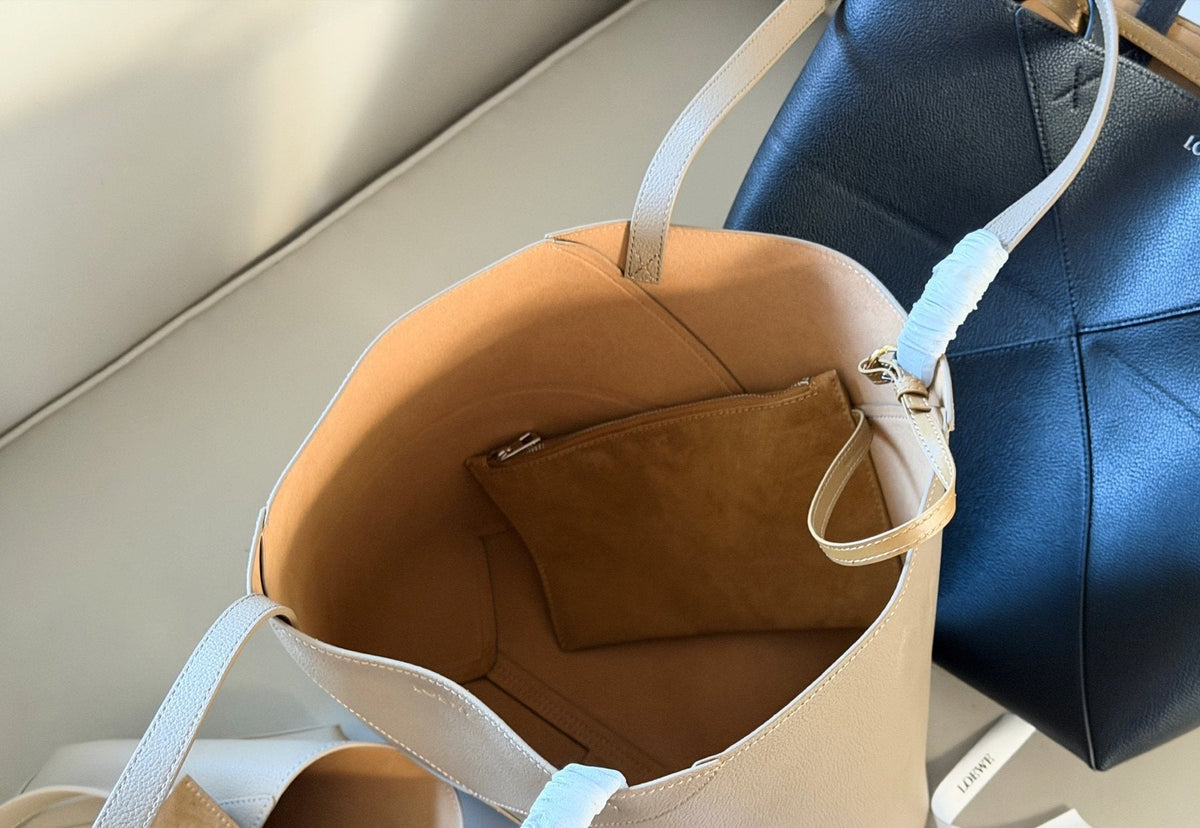LOEWE Puzzle Folding Tote Bag — detail