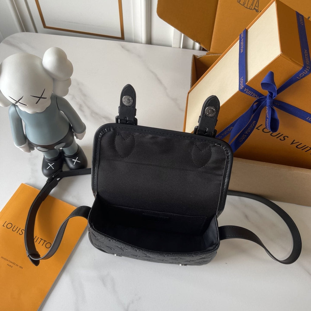 Louis Vuitton Satchel Mini Monogram Crossbody Bag — detail
