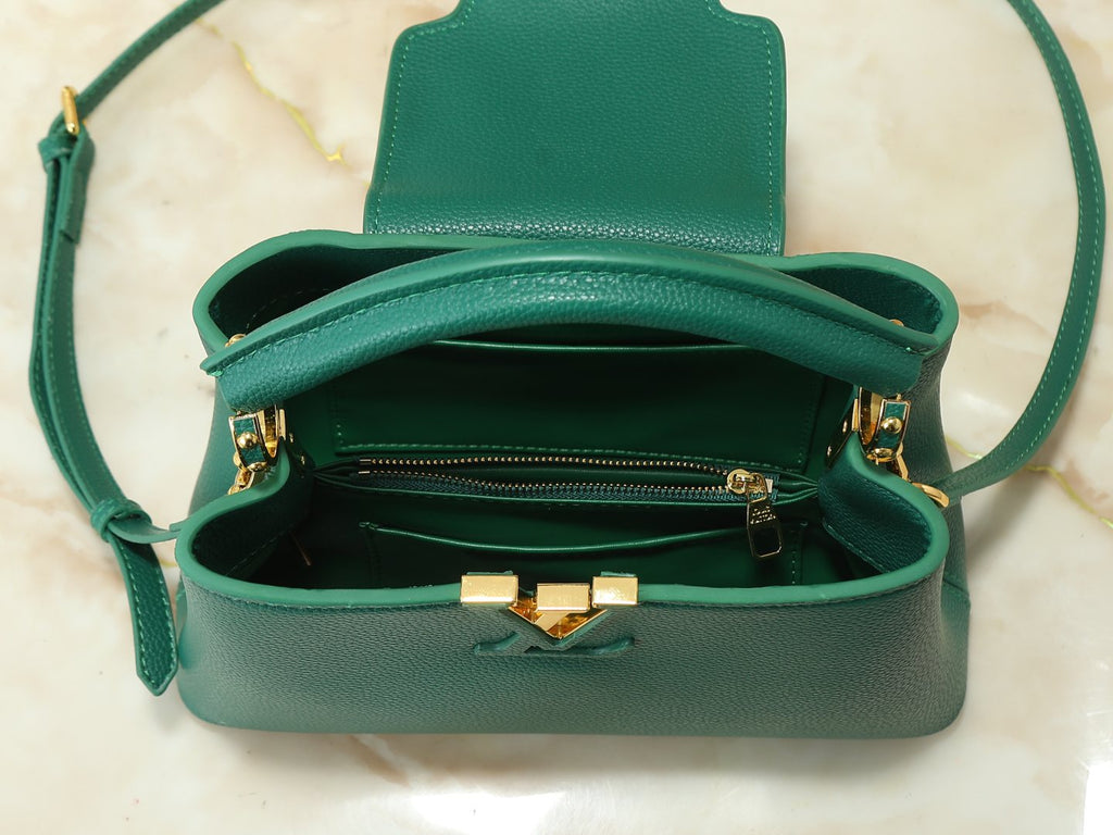 Louis Vuitton Capucines Top-Handle Handbag — detail