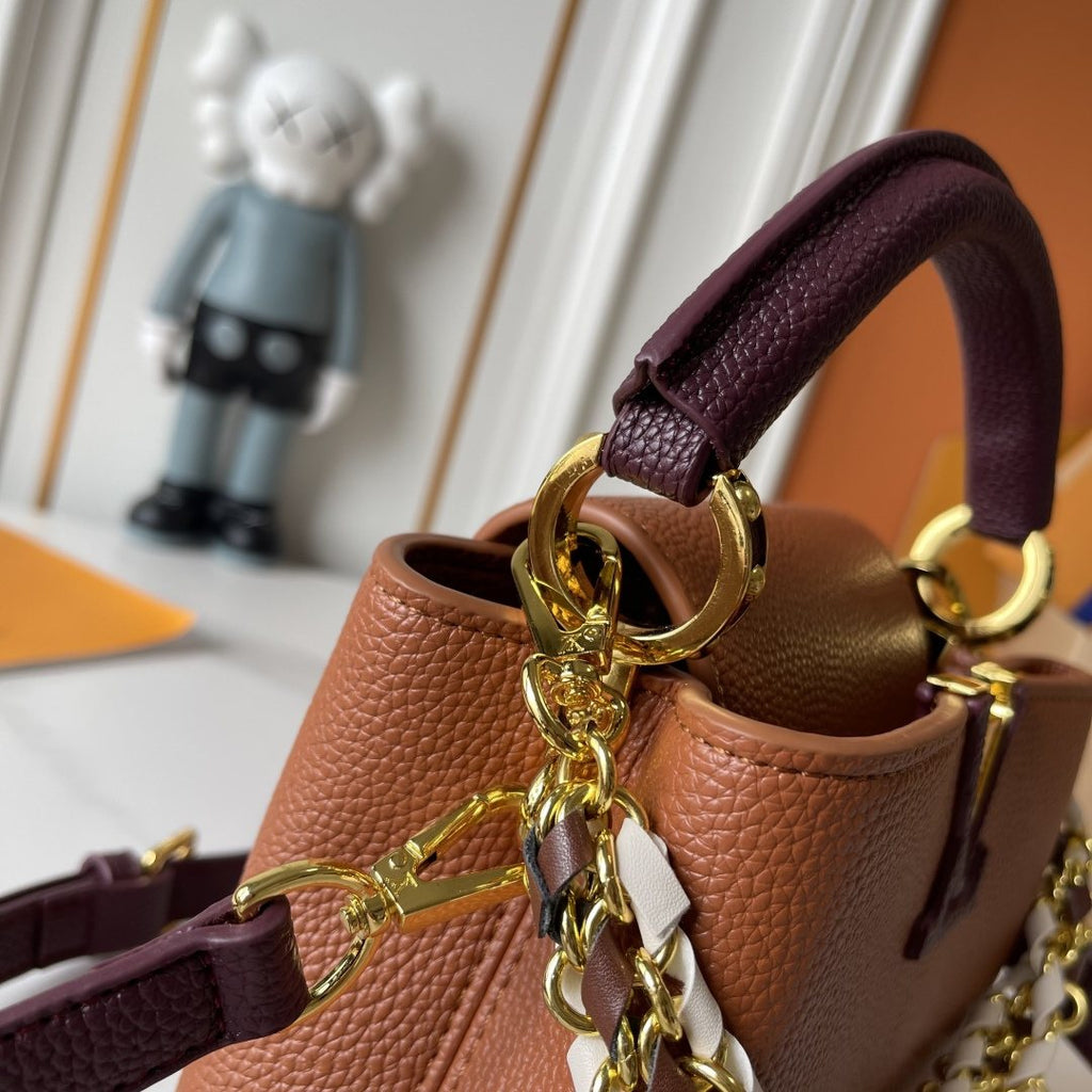 Louis Vuitton Capucines Daydream Floral Chain Handbag — detail