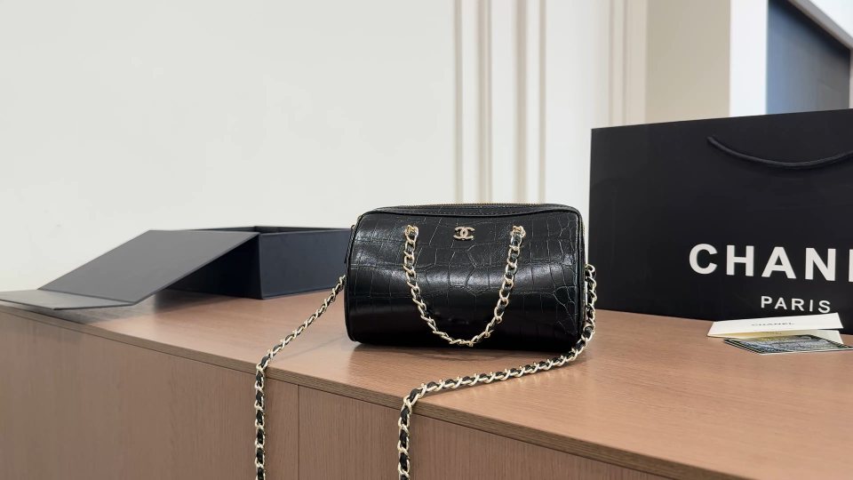 Chanel Textured Chain-Handle Bowling Bag — hero
