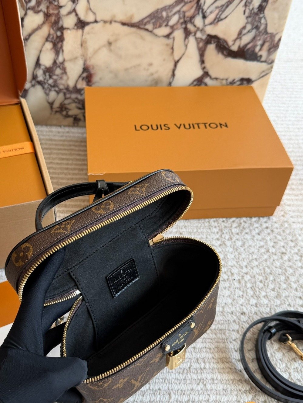 Louis Vuitton Monogram Top-Handle Vanity Bag — detail