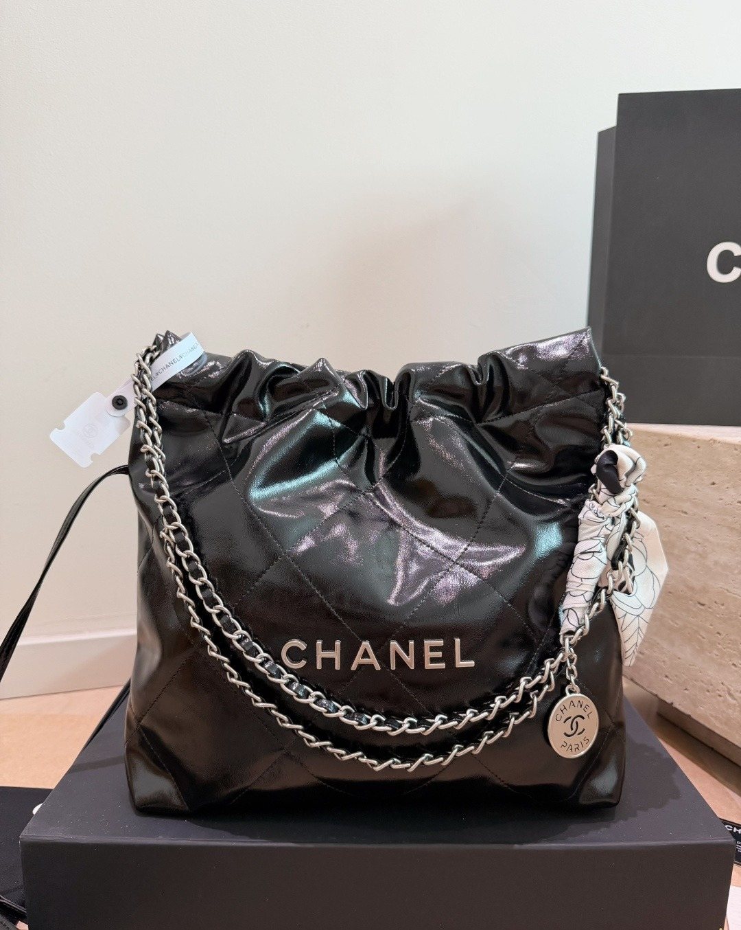 Chanel 22 Quilted Chain Shoulder Bag — front