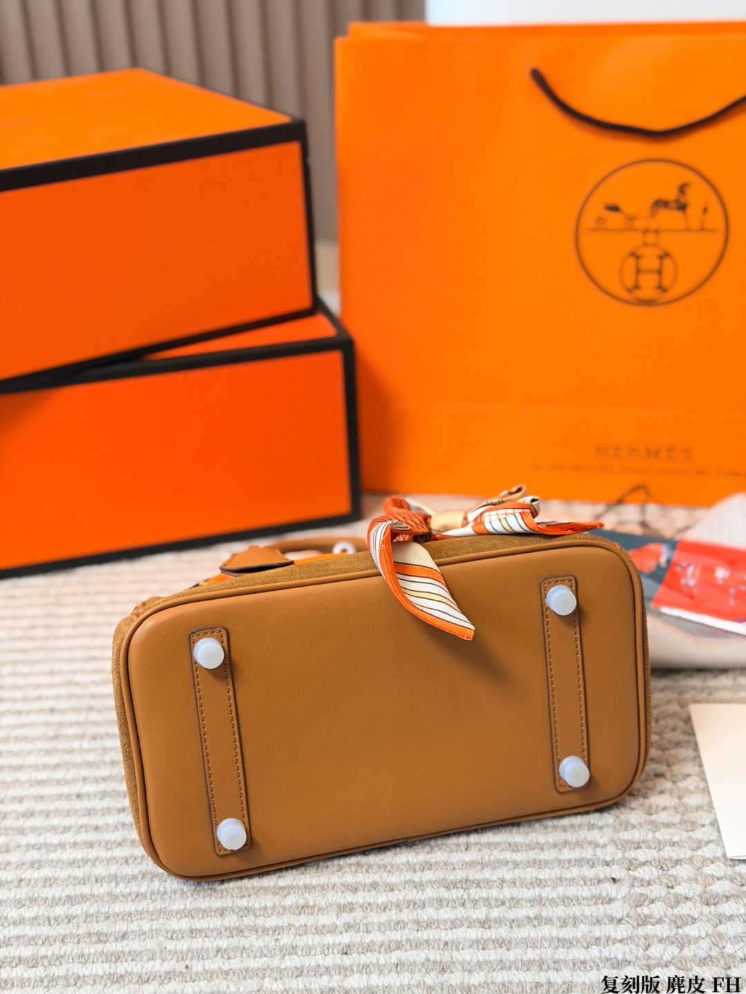 Hermès Birkin Grained Leather Top-Handle Bag — detail