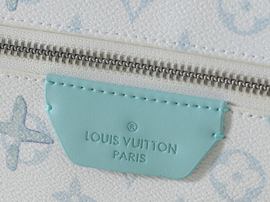 Louis Vuitton Discovery Monogram Backpack — detail