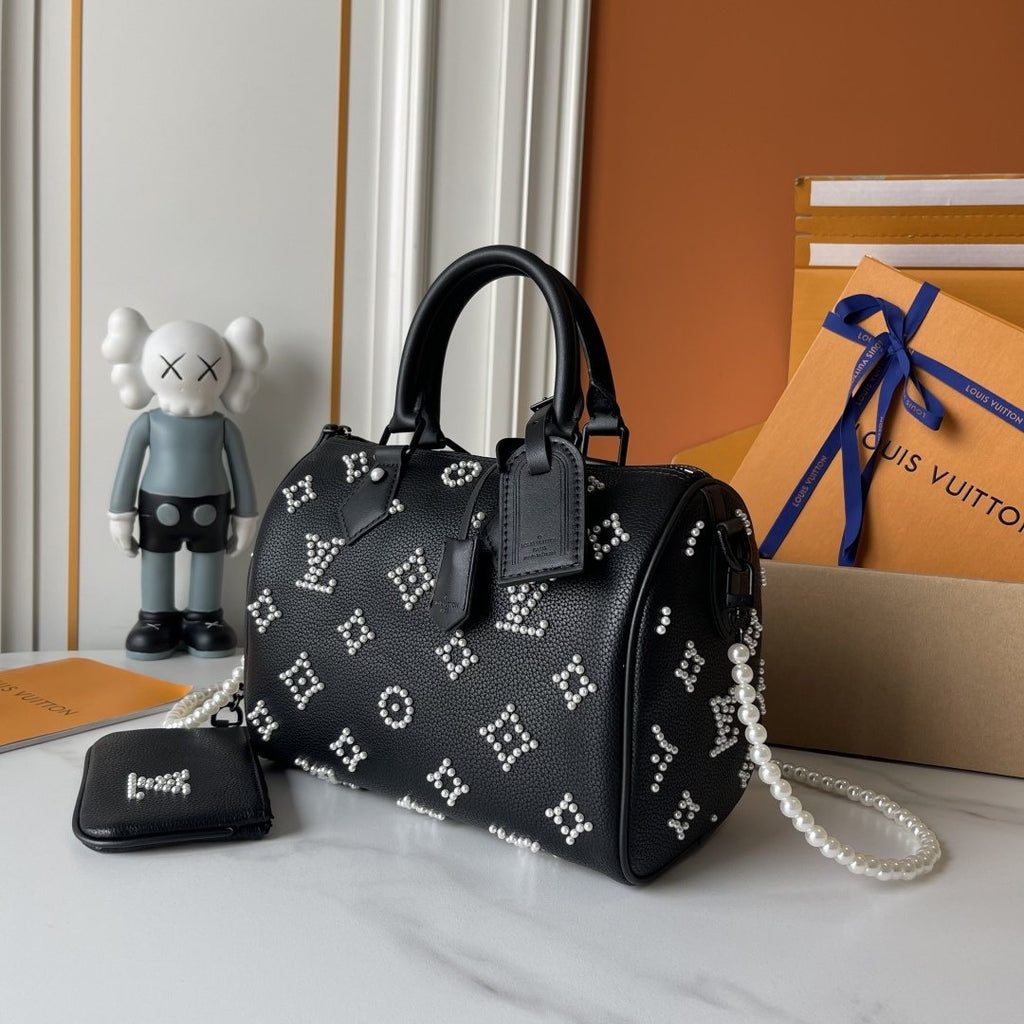 Louis Vuitton Speedy Bandoulière Pearl-Like Motif Satchel — side