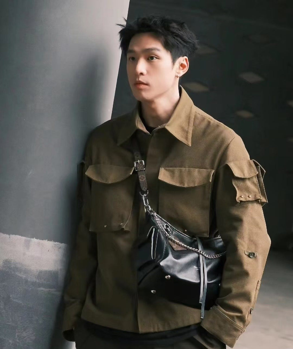 Louis Vuitton Carryall Vibe BB Black Shoulder Bag — model