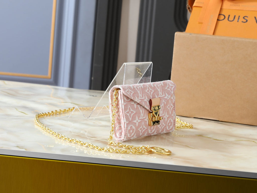 Louis Vuitton Pouch Metis Monogram Chain-Strap Pouch — side