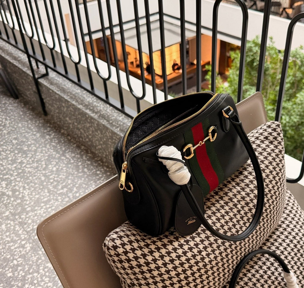 Gucci Paparazzo Striped Shoulder Bag — front