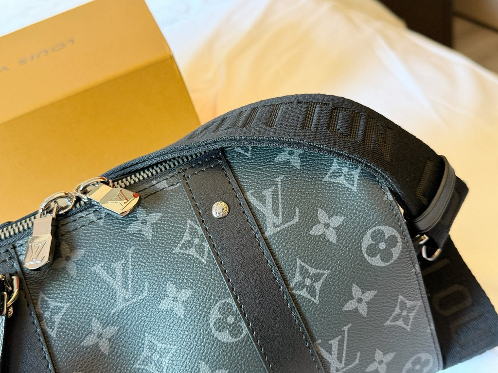 Louis Vuitton Keepall City Barrel Bag — detail