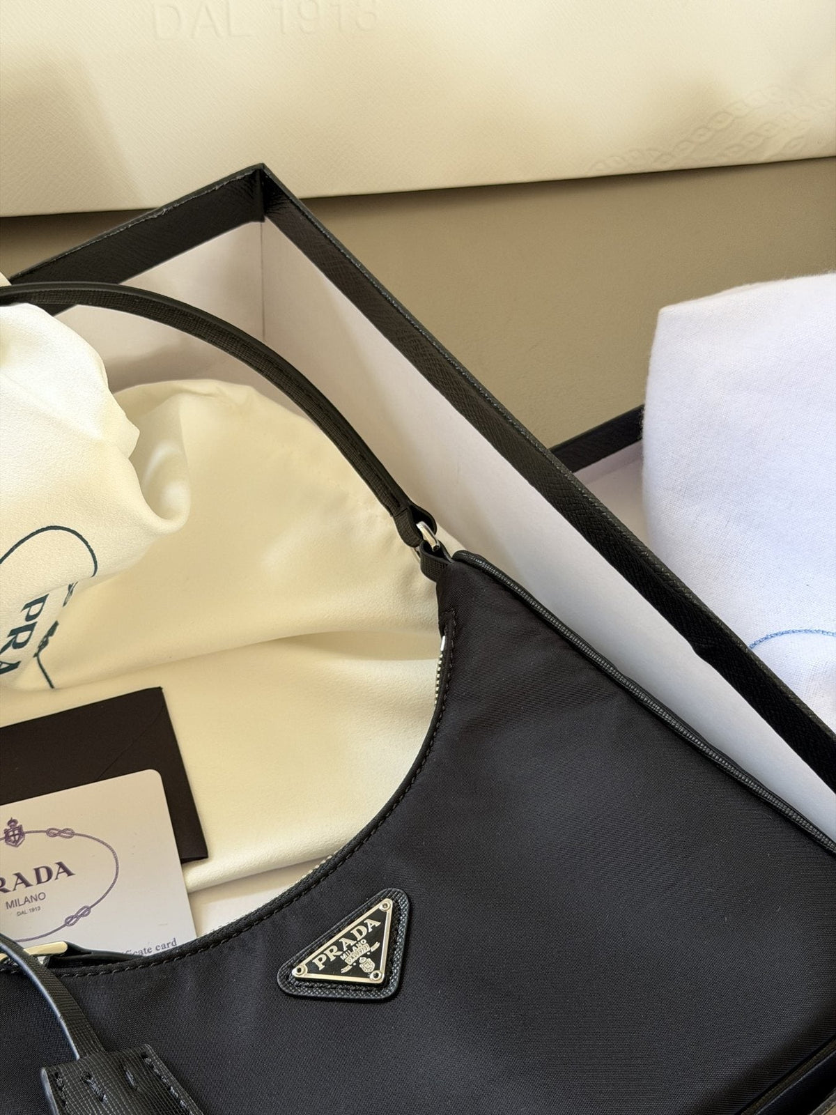 Prada Hobo 2005 Nylon Shoulder Bag — detail