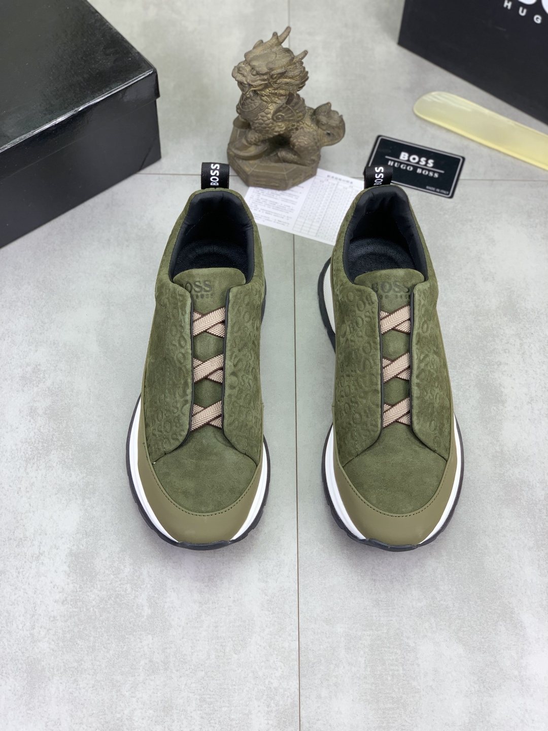 BOSS Textured Low-Top Lace-Up Sneakers — front