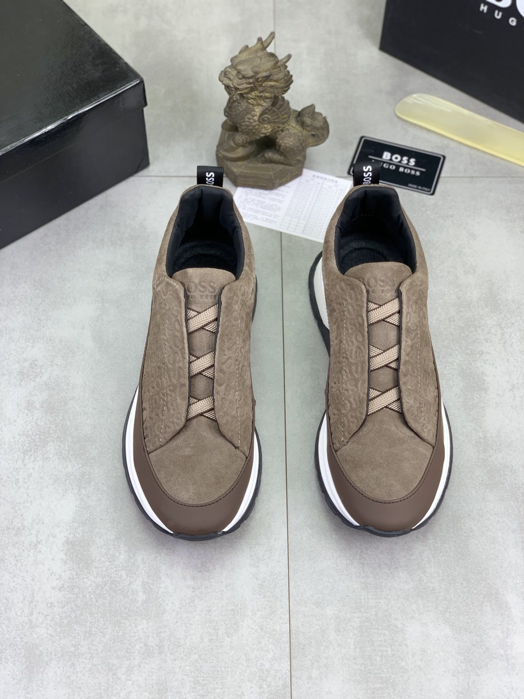 BOSS Textured Low-Top Lace-Up Sneakers — front