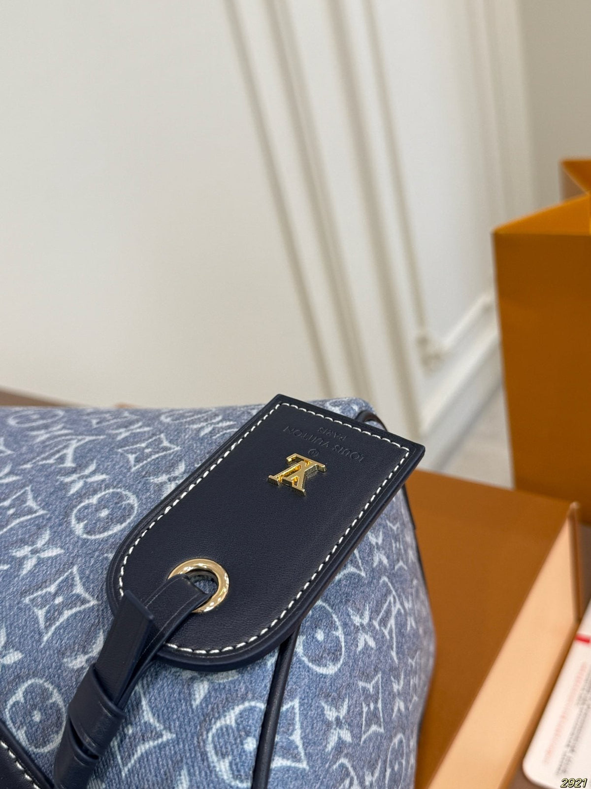 Louis Vuitton Speedy Blue-Gray Monogram Satchel — detail