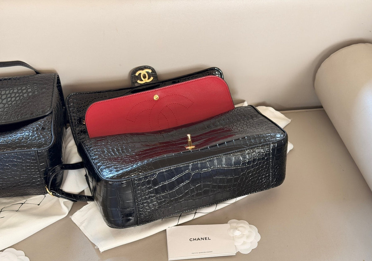 Chanel CF Crocodile-Embossed Flap Shoulder Bag — front